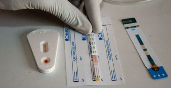 HIV-testing-kit